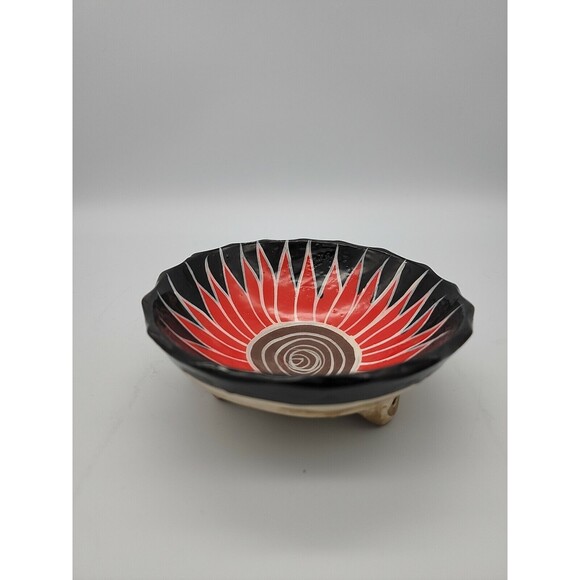 Talavera Pottery Tri Footed Wall Bowl Sunflower Mexican Pottery Scalloped Edge - Picture 11 of 12